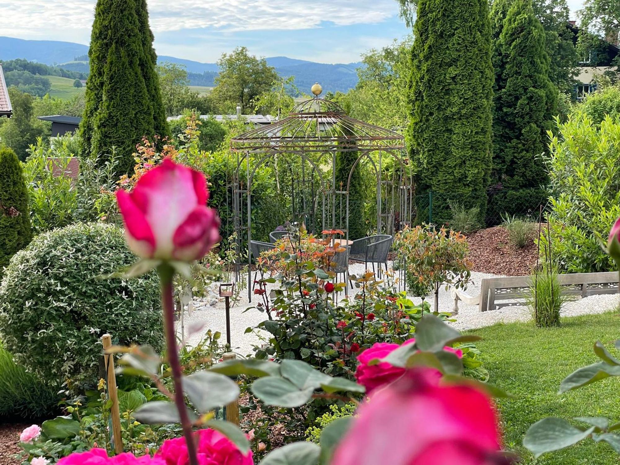 Bed And Breakfast Mittelkaernten Althofen  Exterior photo