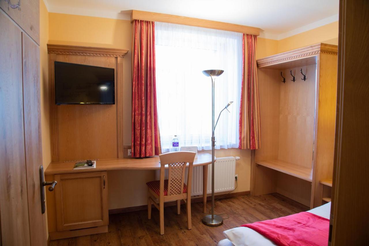Bed And Breakfast Mittelkaernten Althofen  Exterior photo